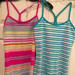 LuLu Lemon workout tank w/built in bra size 2